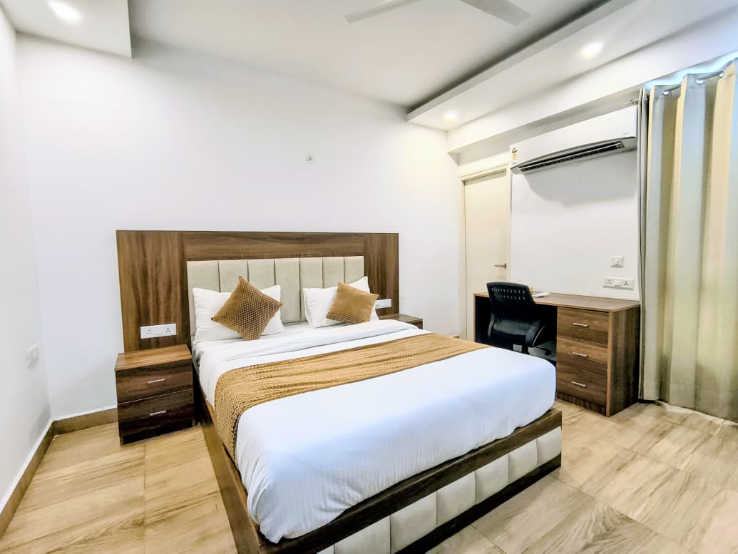 Osaka Suites Kundli Room 14